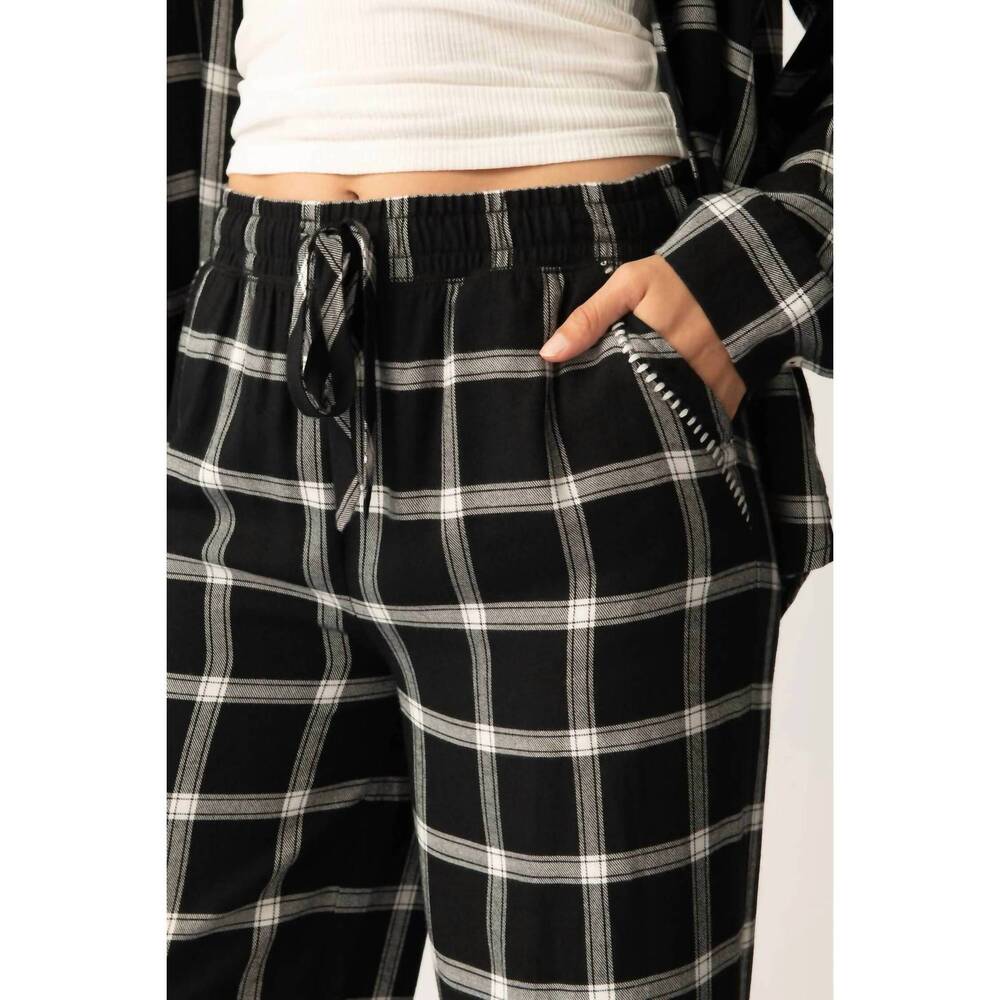 NEW PJ SALVAGE cozy & chic pants in black - Picture 4 of 4